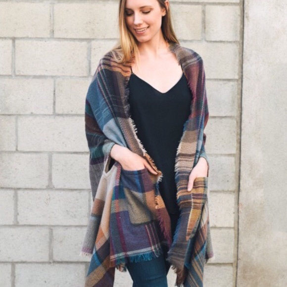Accessories - Only 1 Left!! Plaid Ruana With Pockets Poncho Wrap